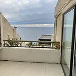 Hermoso Apartamento Con Terraza Y Vista Al Mar